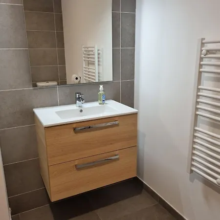 Napoland Beau T2 Avec Grande Terrasse Et Garage Apartman *