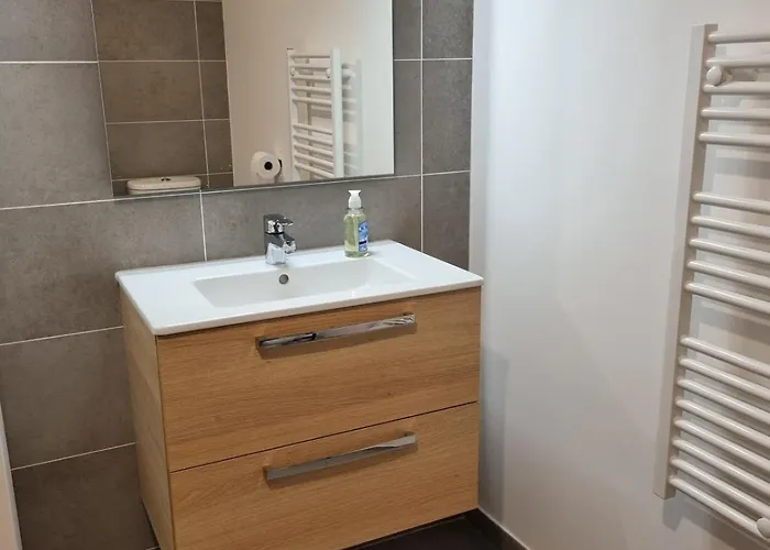 Napoland T2 Recent Appartement *